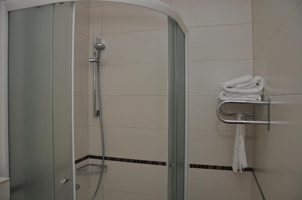 Hotel Le Pont Prijedor Phòng bức ảnh
